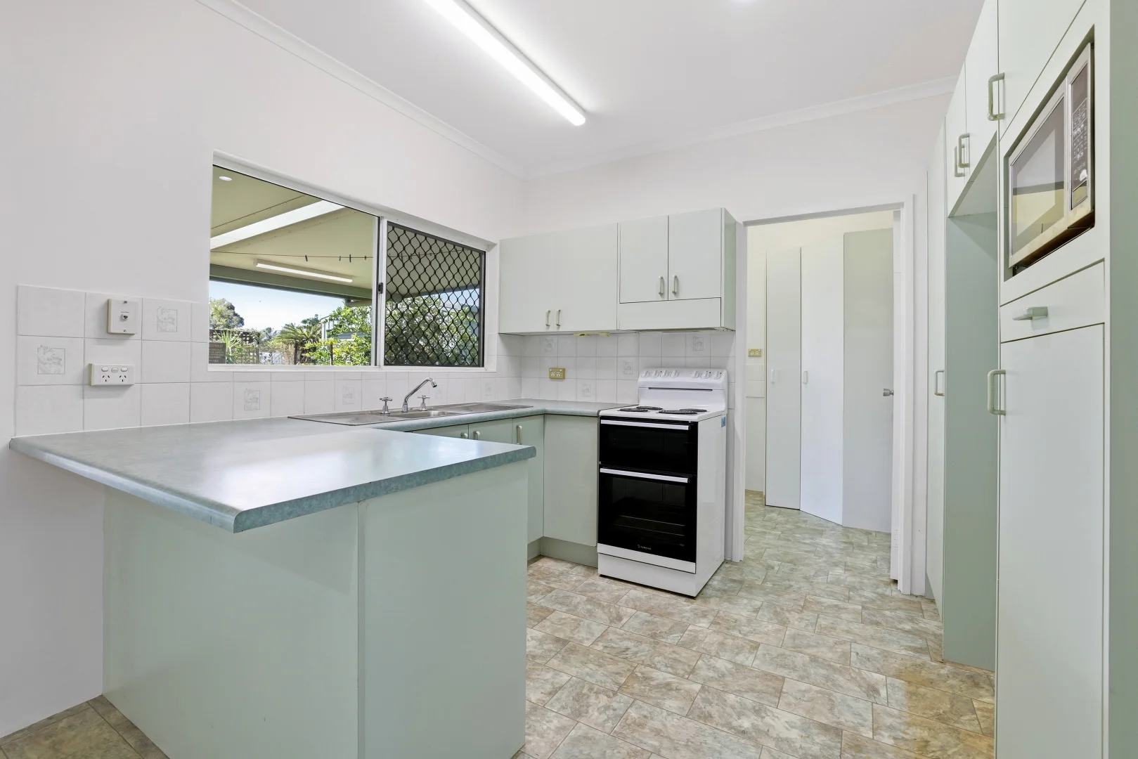 Additional image 3 of 30 Lizard Street, Mount Sheridan QLD 4868