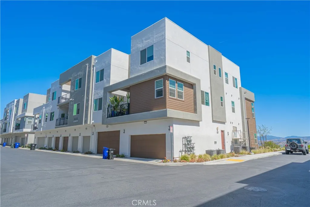 Additional image 53 of 27212 Diamond Peak Lane Unit 203, Valencia, CA 91381