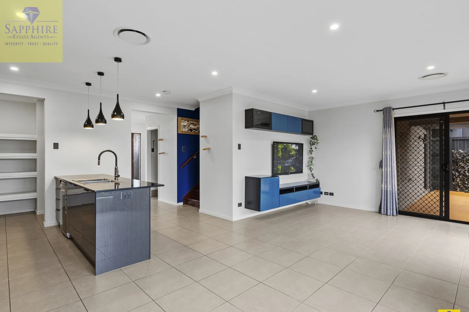 Additional image 11 of 29 Santiago Crescent, Spring Mountain QLD 4300
