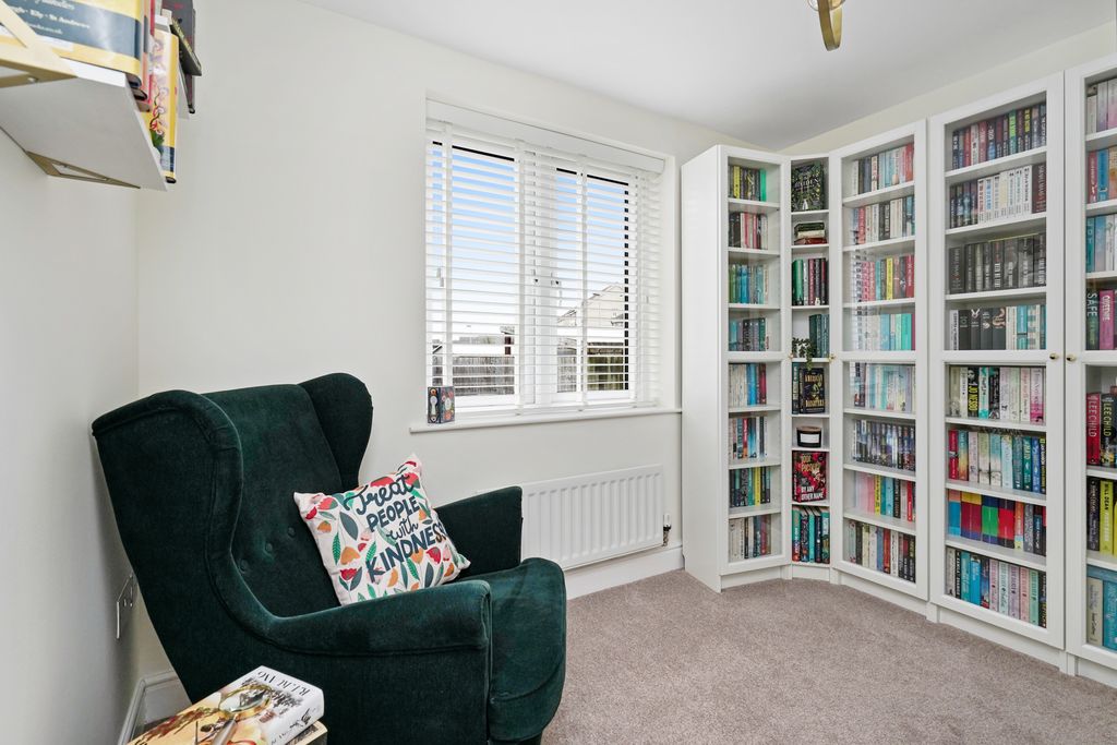 Additional image 8 of 2 bed flat for sale10C, Easter Langside Drive, Dalkeith EH22