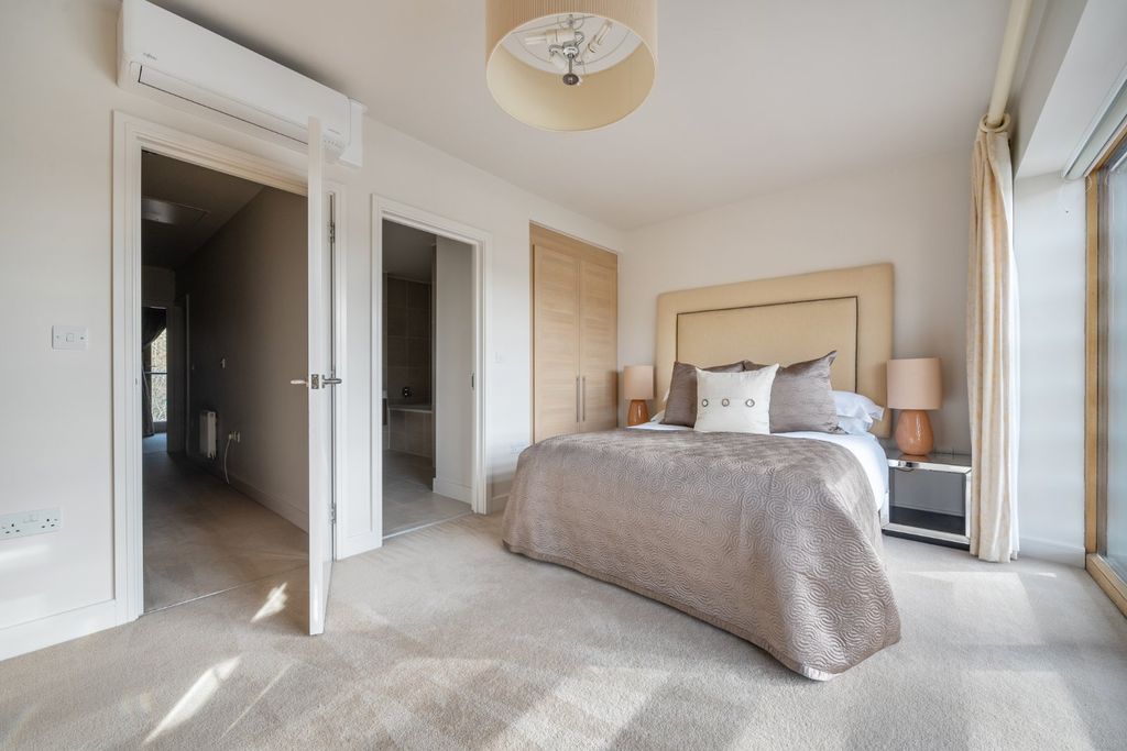 Additional image 15 of 2 bed terraced house for saleCliveden Gages, Taplow, Buckinghamshire SL6