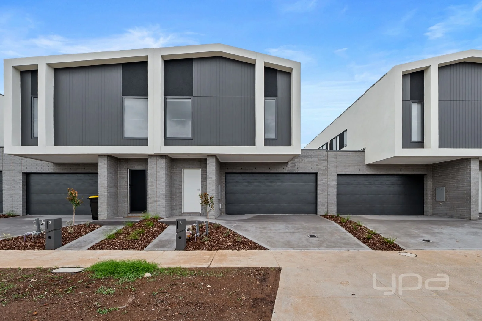 5 Burnage Place, Strathtulloh VIC 3338