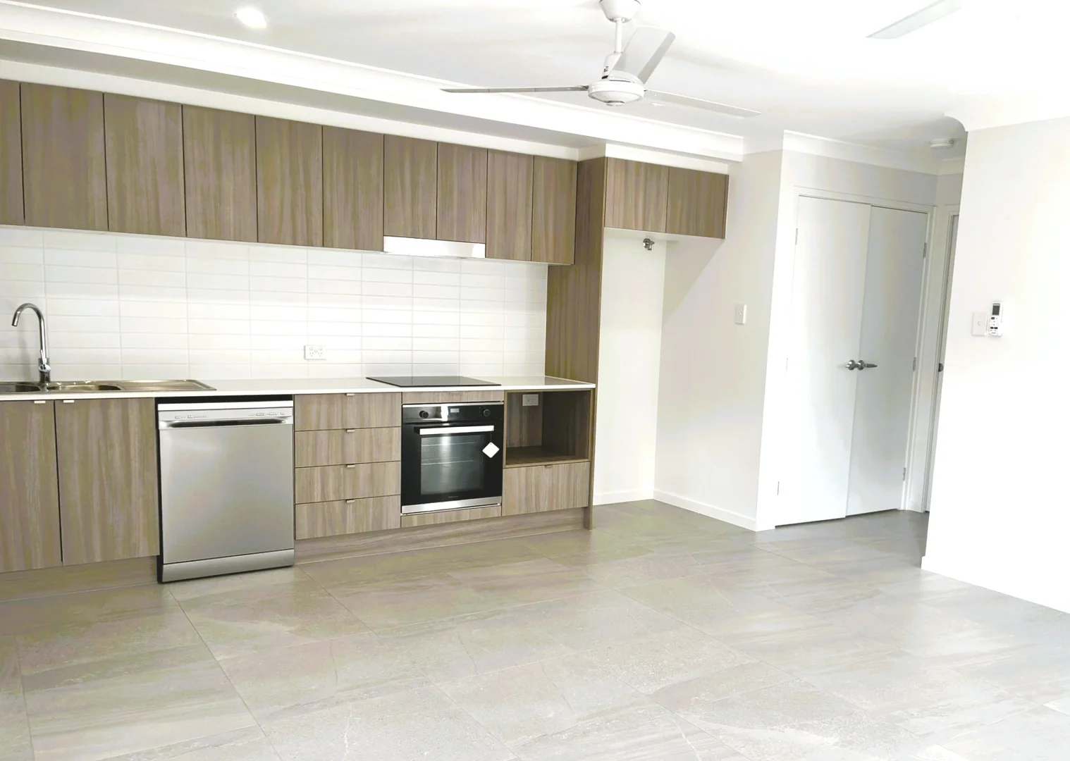 Additional image 3 of 9B Saddlers Street, Kearneys Spring QLD 4350