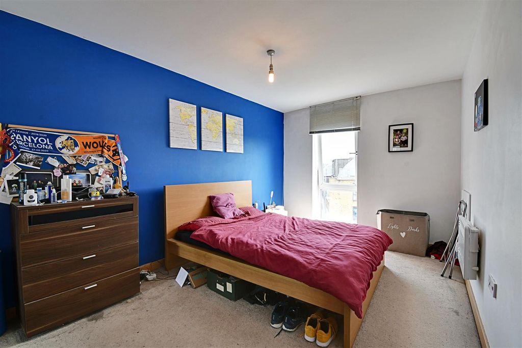 Additional image 4 of 2 bed flat for saleElder Court, Hertford SG13