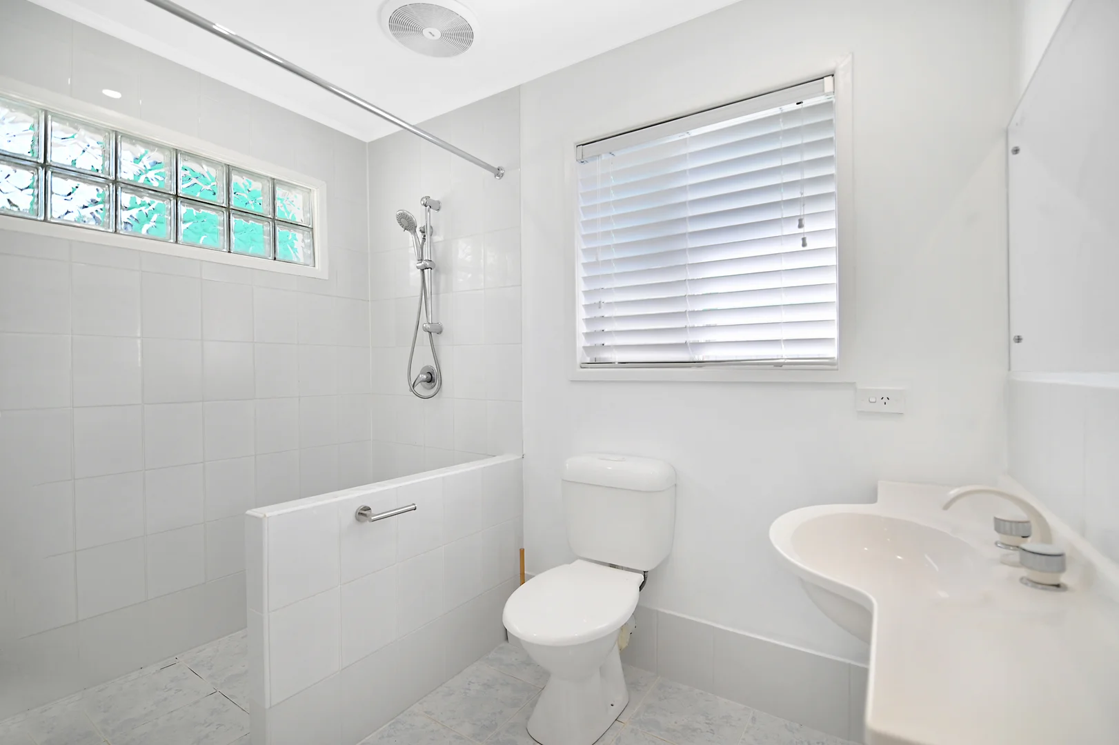 Additional image 13 of 16 Buena Vista Court, Broadbeach Waters QLD 4218