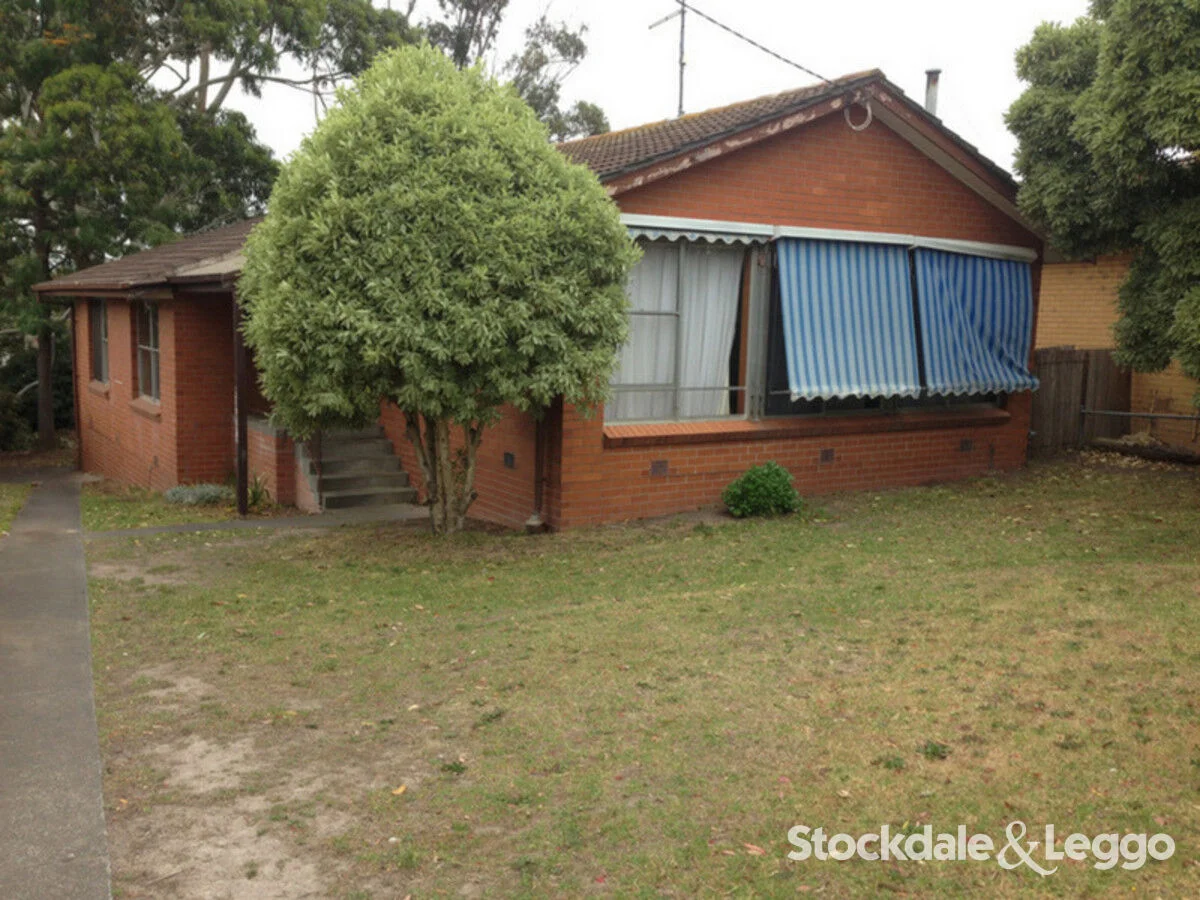 40 Williams Avenue, Churchill VIC 3842