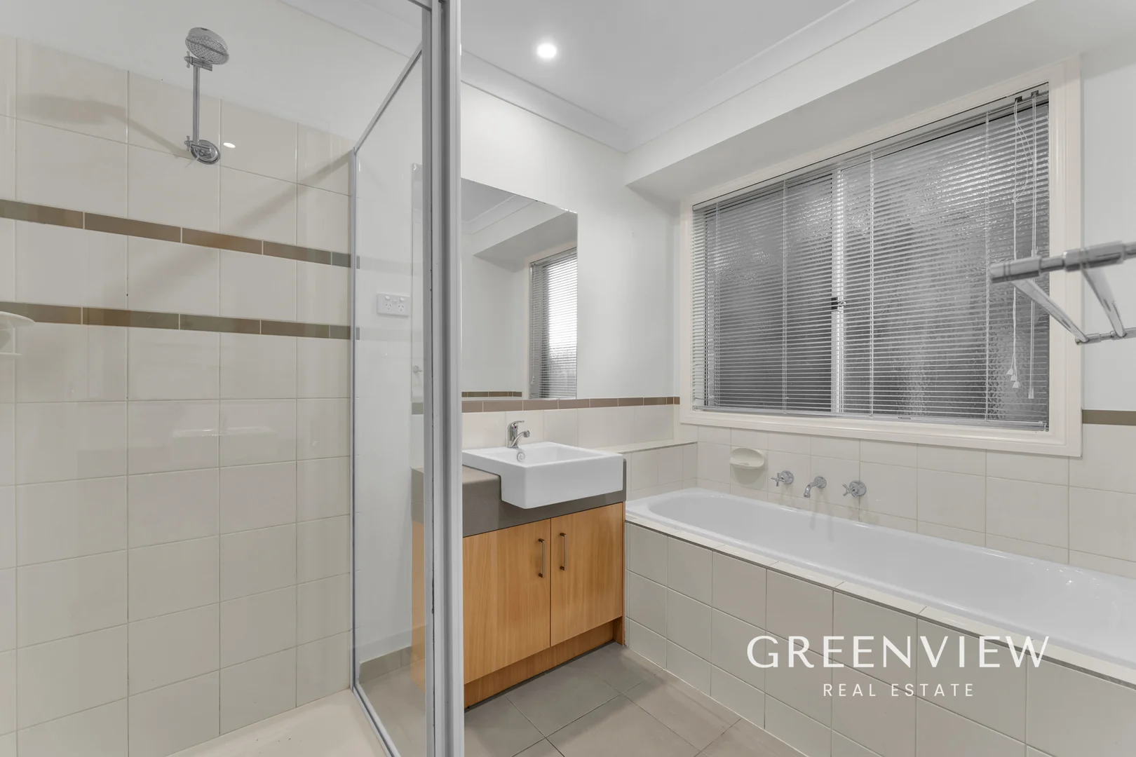 Additional image 13 of 33 Charlbury Crescent, Cranbourne North VIC 3977
