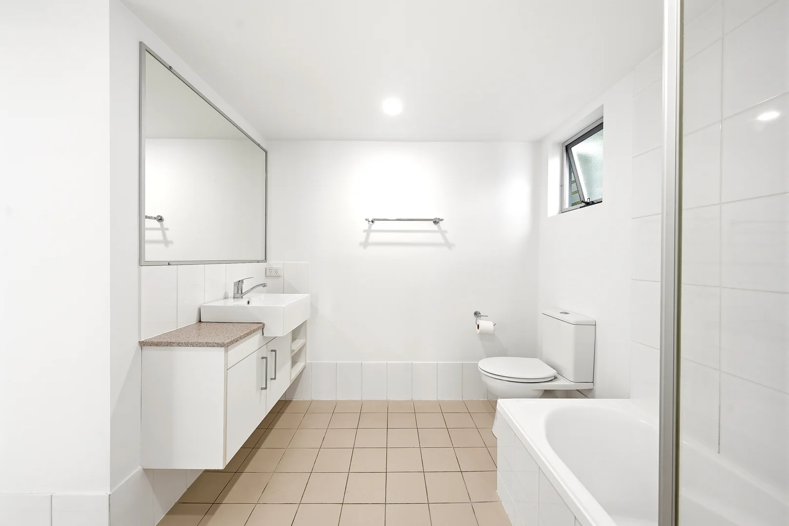 Additional image 10 of 8/7 Ashgrove Avenue, Ashgrove QLD 4060