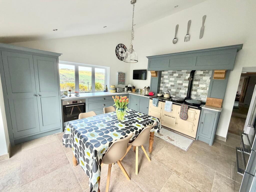 Stanbury, Keighley, BD22 photo 5