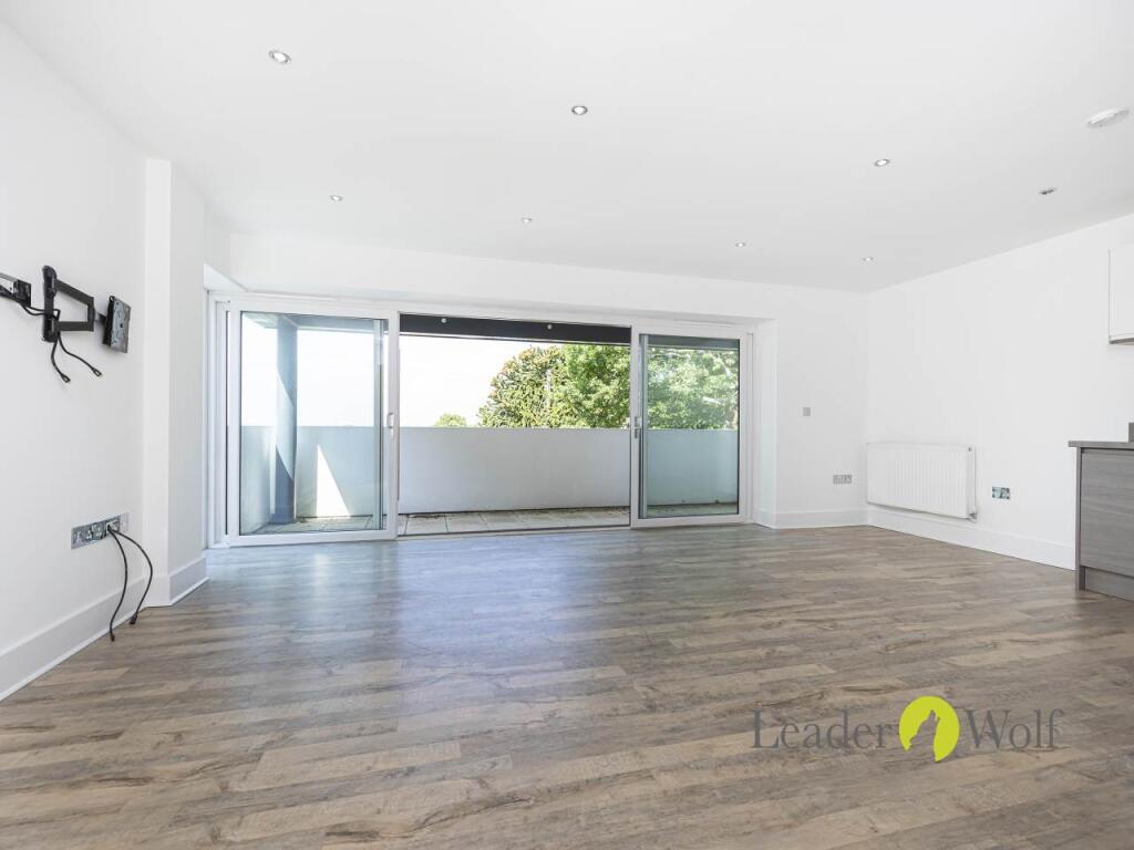 27b Glen Road, Lower Parkstone, Poole photo 4