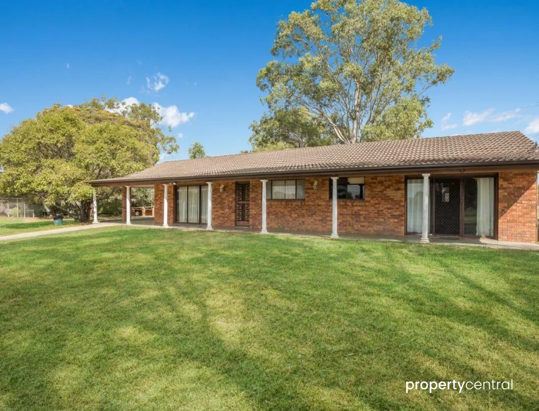 328 Eighth Ave, Llandilo NSW 2747