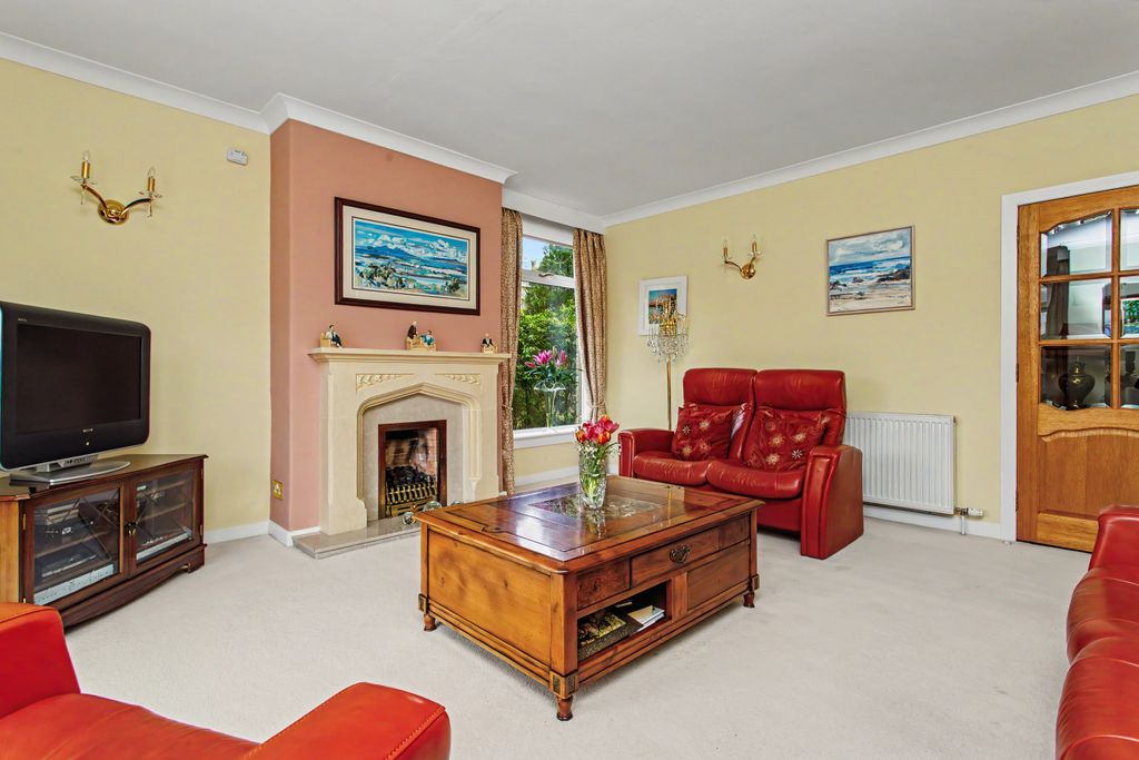 Additional image 6 of 3 bed detached house for saleLagnaha, Lochwinnoch Road, Kilmacolm PA13