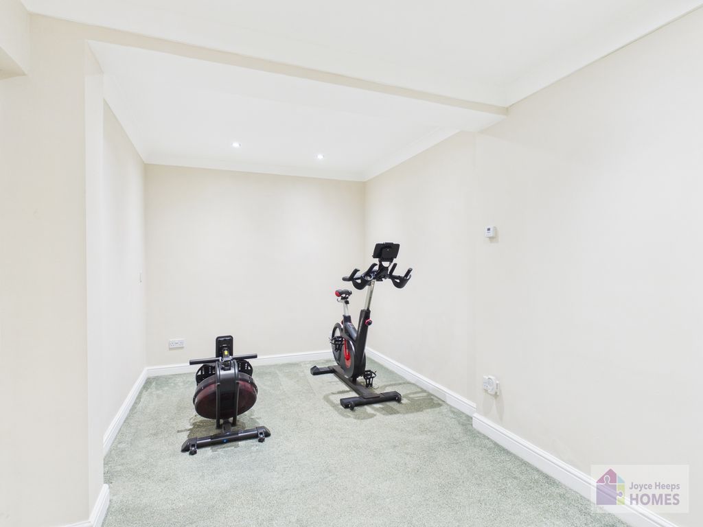 Additional image 36 of 5 bed detached house for saleGlasgow Road, Nerston, East Kilbride G74