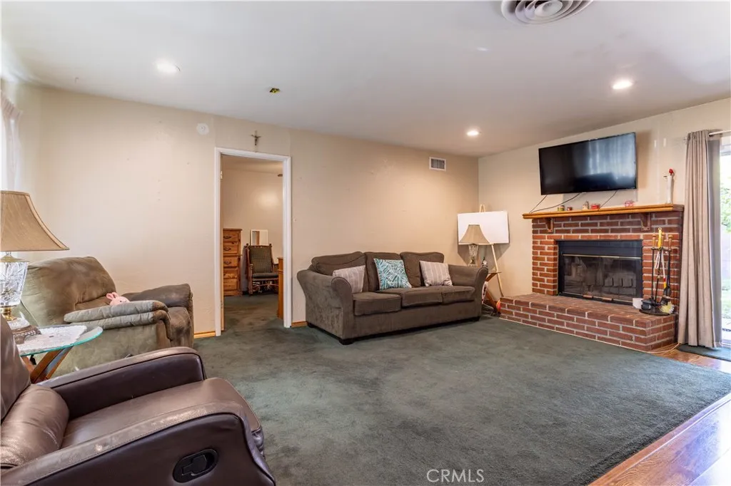 Additional image 5 of 10118 Telfair Ave, Pacoima, CA 91331