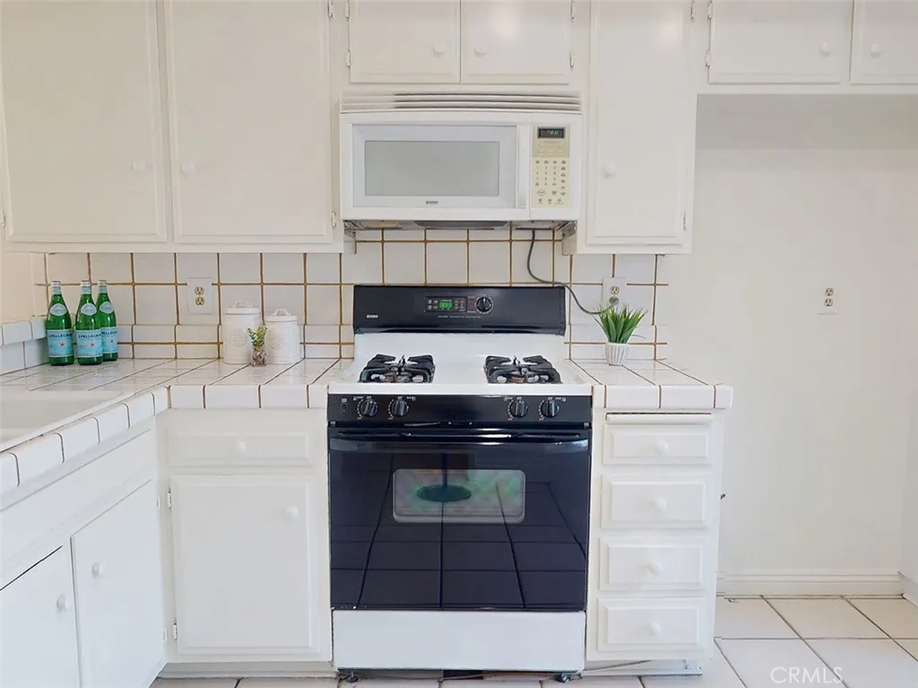 Additional image 5 of 10598 La Lila Lane, Fountain Valley, CA 92708
