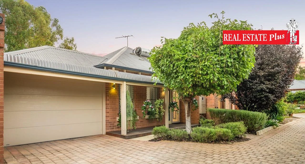 2/15 Fauntleroy Street, Guildford WA 6055