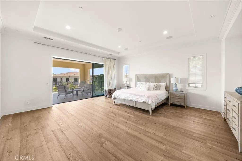 Additional image 91 of 92 Interstellar, Irvine, CA 92618