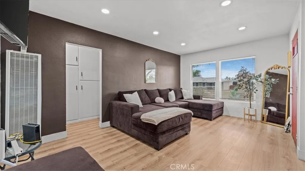 Additional image 11 of 1516 Home Ave, San Bernardino, CA 92411
