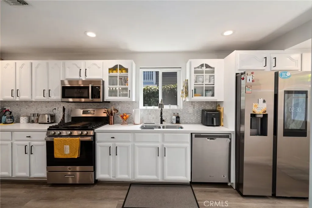 Additional image 60 of 1361 Prospect Ave, Long Beach, CA 90804