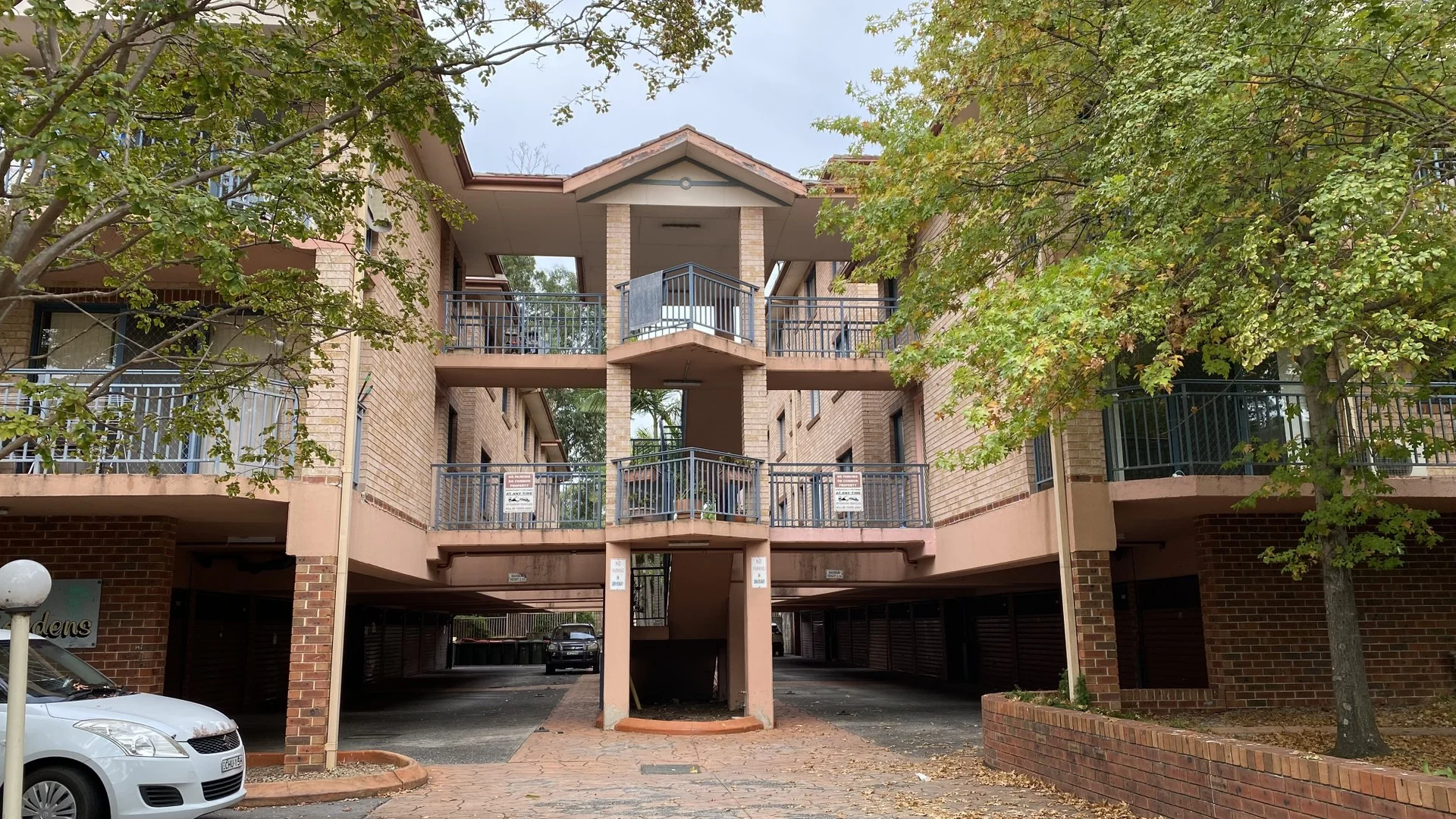 16/10-14 Calliope Street, Guildford NSW 2161