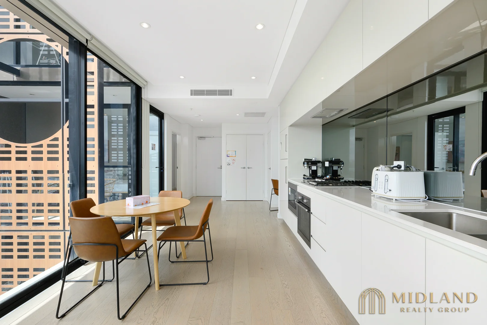 Additional image 5 of 1809/10 Atchison Street, St Leonards NSW 2065