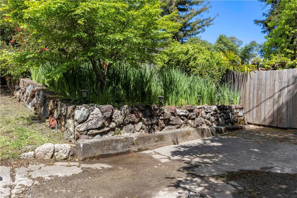 Additional image 41 of 1150 North St, Lakeport, CA 95453