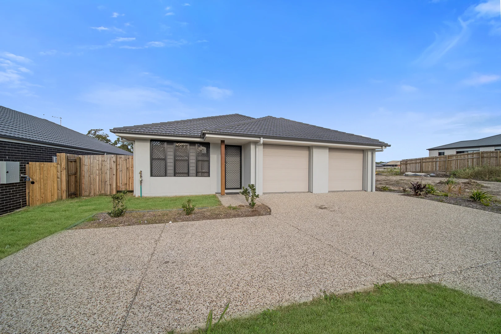 1/16 Greenpark Drive, Crestmead QLD 4132