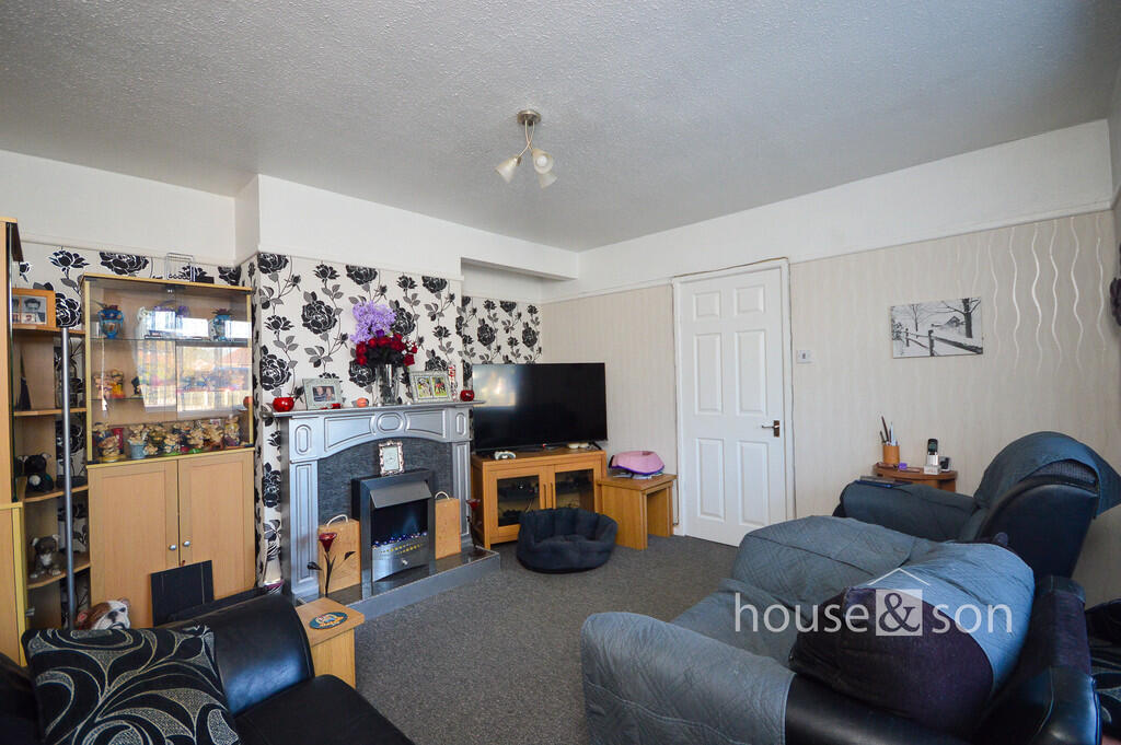 Aldridge Road, Bournemouth photo 5