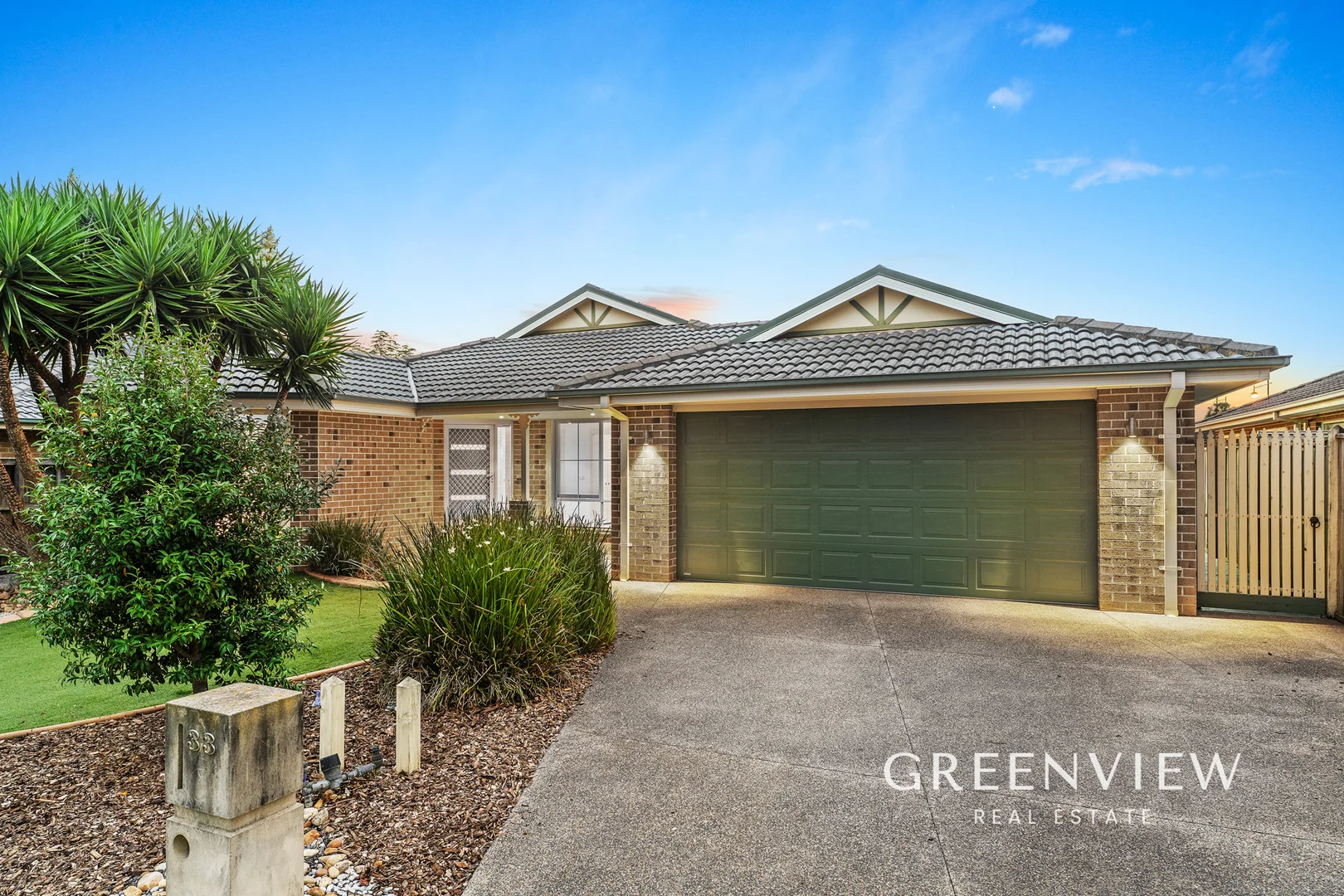 Additional image 3 of 33 Charlbury Crescent, Cranbourne North VIC 3977