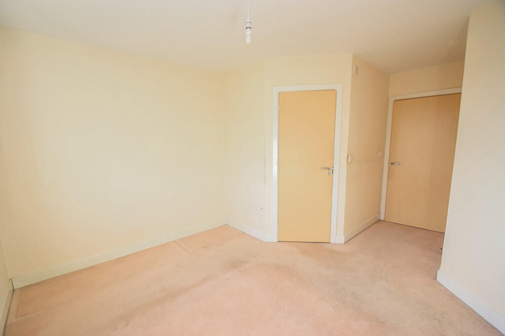 Apartment 66 Sandhill Close photo 4