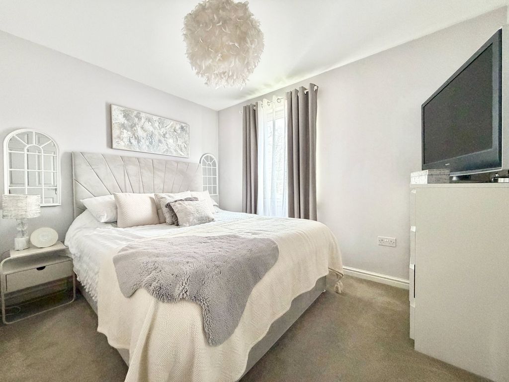 Additional image 12 of 2 bed flat for saleCrookston Court, Larbert FK5