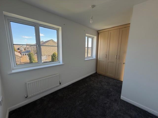 Additional image 10 of Siskin Drive, Bradford