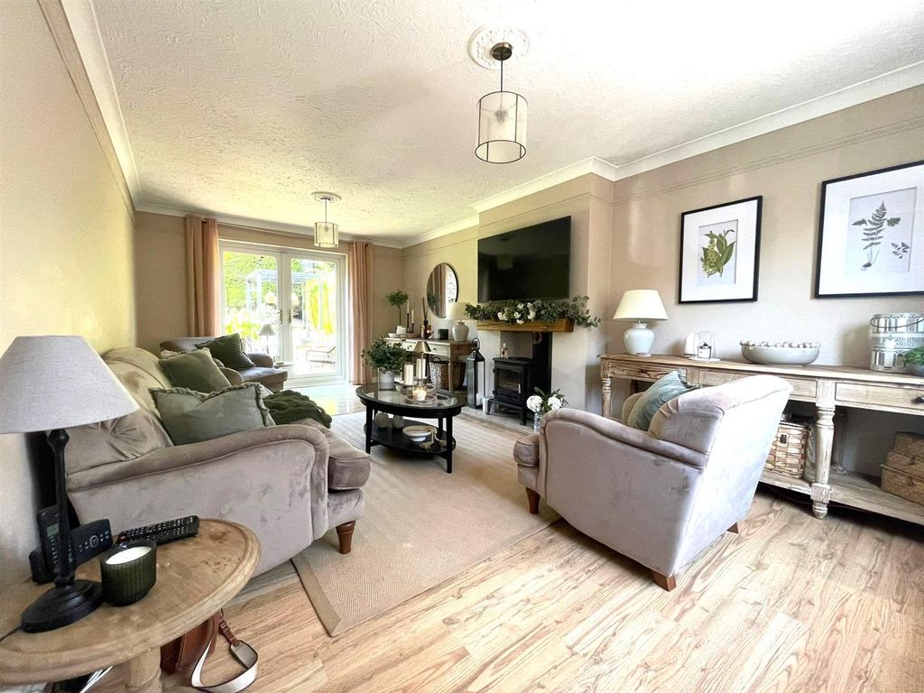 Additional image 4 of 4 bed detached house for saleCastle Park, Aldbrough, Hull HU11