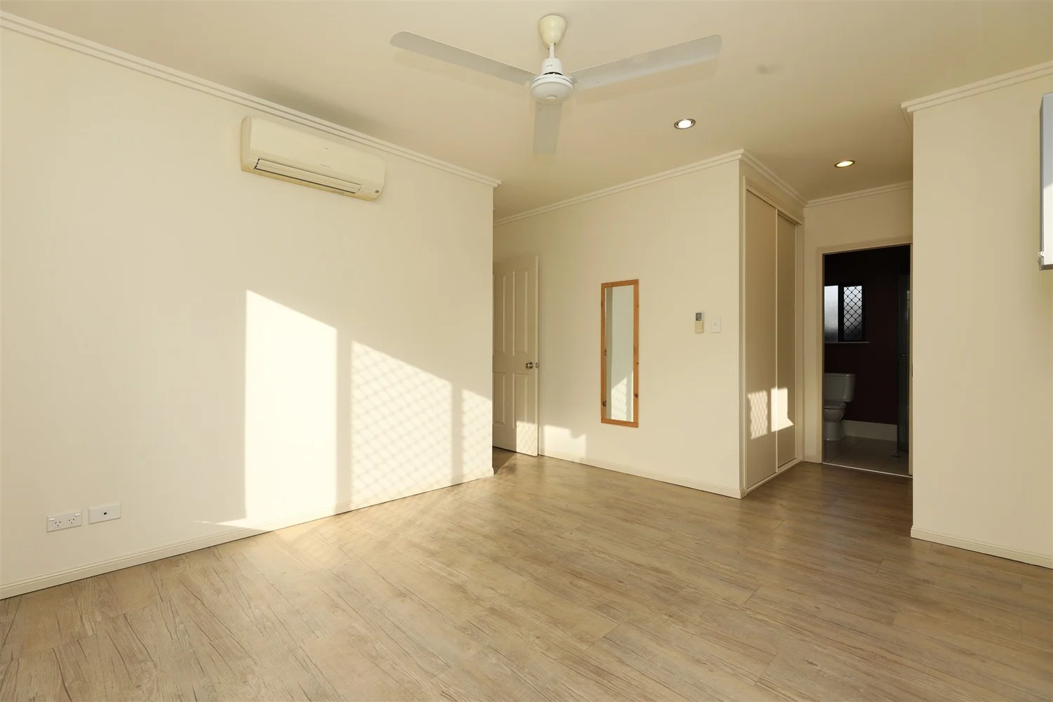 Additional image 11 of 1 Kingsley Close, White Rock QLD 4868