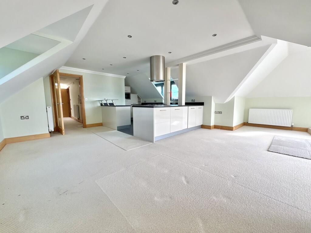 Additional image 6 of 68 Twemlow Avenue, Poole, BH14