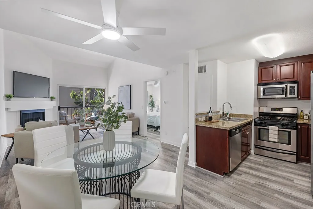 Additional image 17 of 21500 Burbank Blvd Unit 316, Woodland Hills, CA 91367