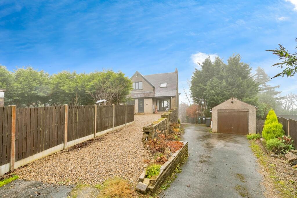 Additional image 27 of Duchy Avenue, Bradford, BD9