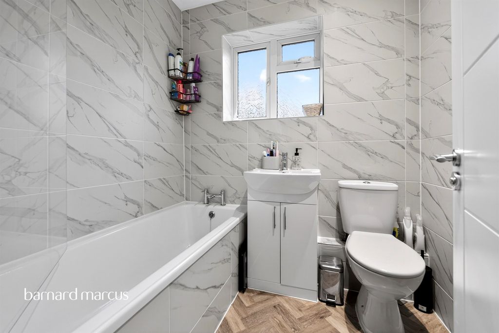 Additional image 2 of 3 bed terraced house for saleMalmstone Avenue, Merstham, Redhill RH1