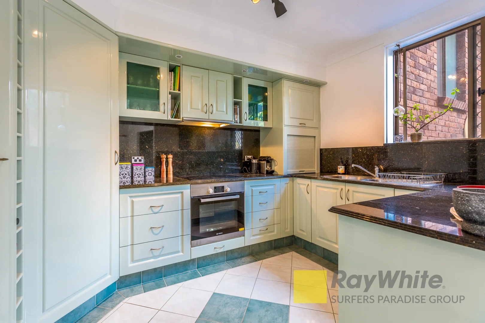 Additional image 5 of 2/22 Commodore Drive, Paradise Waters QLD 4217