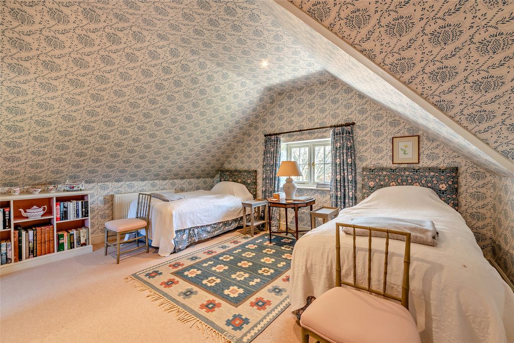 Additional image 18 of 6 bed detached house for saleNorth End, Newbury, Hampshire RG20
