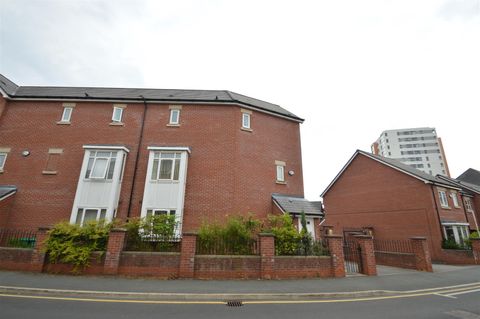 Pickering Street, Hulme, Manchester M15