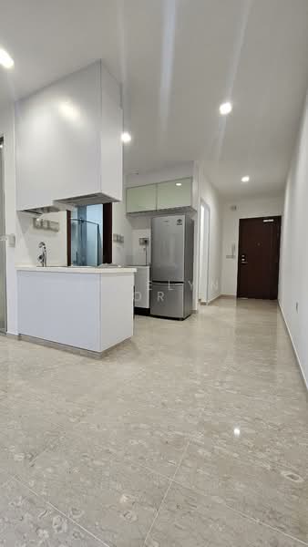453 East Coast Road photo 2