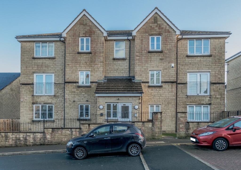Chelker Close, Clayton Heights, Bradford, BD6