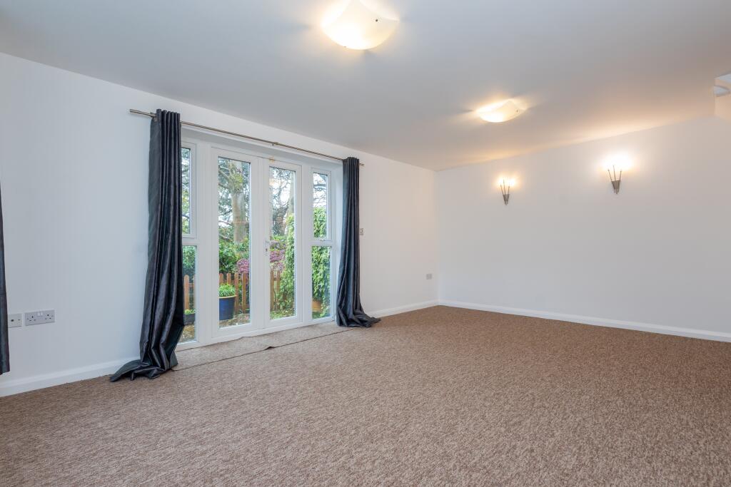 Alexandra Mews, Langdon Road, Parkstone  photo 3