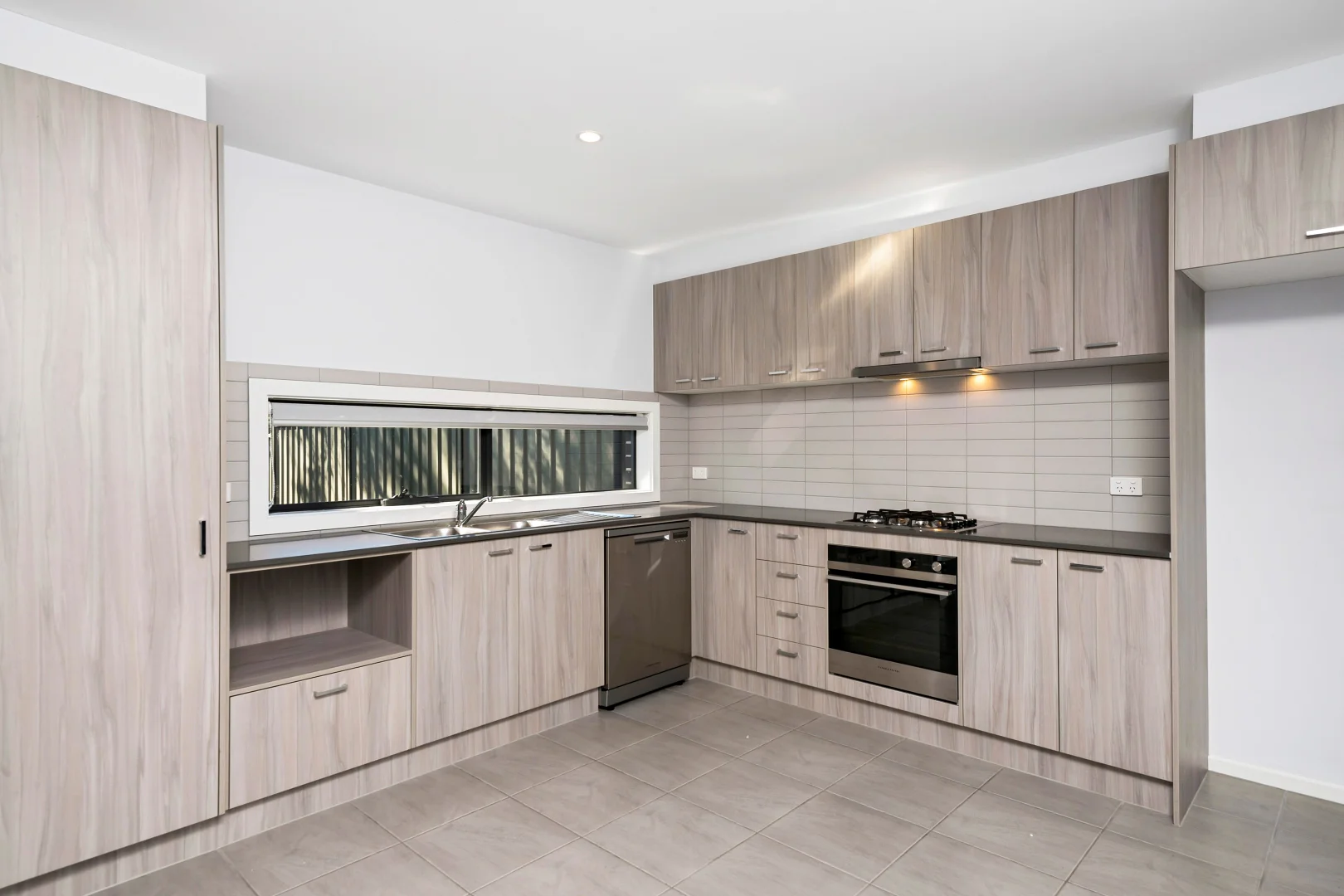 Additional image 3 of 6/1 Sutton Avenue, Carrum Downs VIC 3201