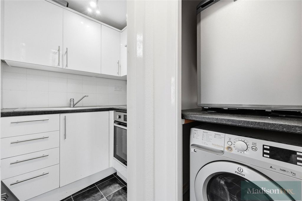 Additional image 9 of 7 bed semi-detached house for saleHigh Road, Loughton, Essex IG10