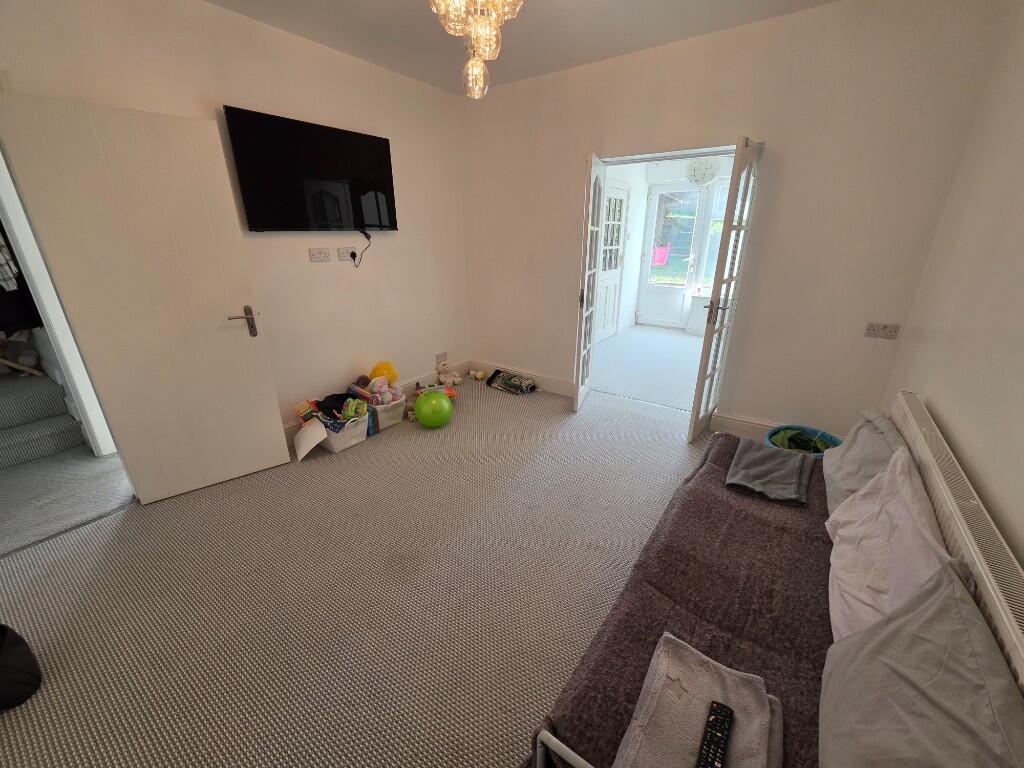 Additional image 3 of Rooley Crescent, Bradford, West Yorkshire, BD6
