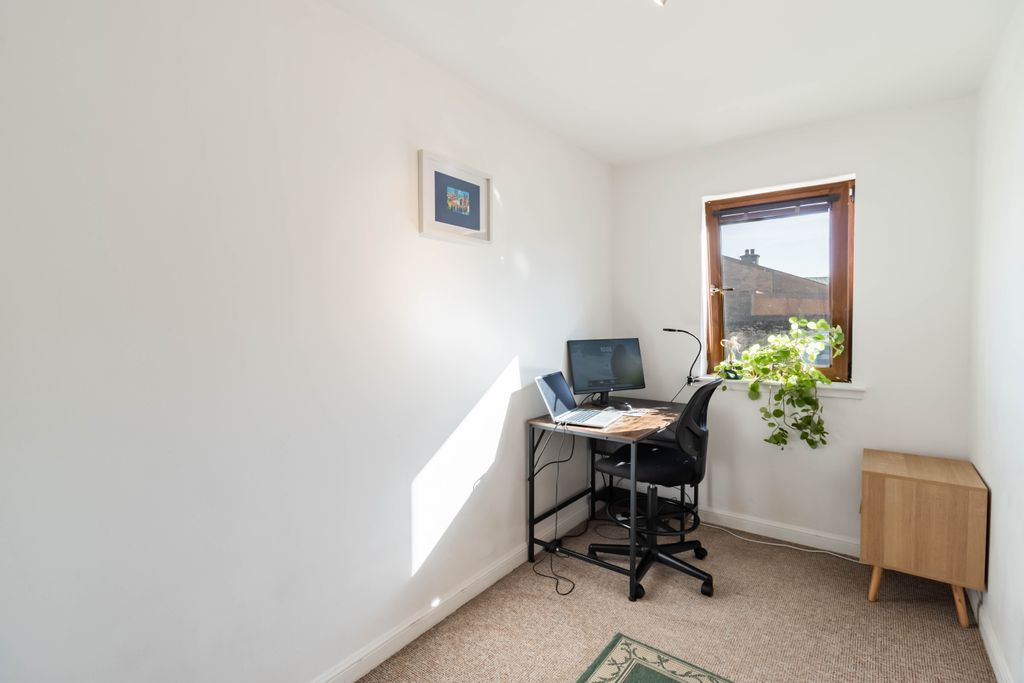 Additional image 8 of 2 bed flat for saleLochside Road, Forfar DD8