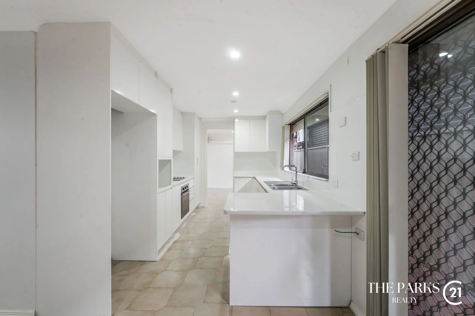Additional image 5 of 2 Glenfern Crescent, Bossley Park NSW 2176