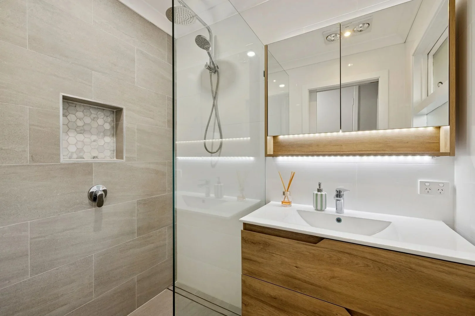 Additional image 13 of 18 Curtis Way, Girrawheen WA 6064
